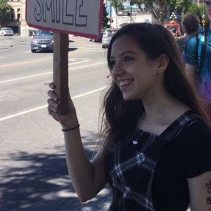 Meet your Posher, Savannah